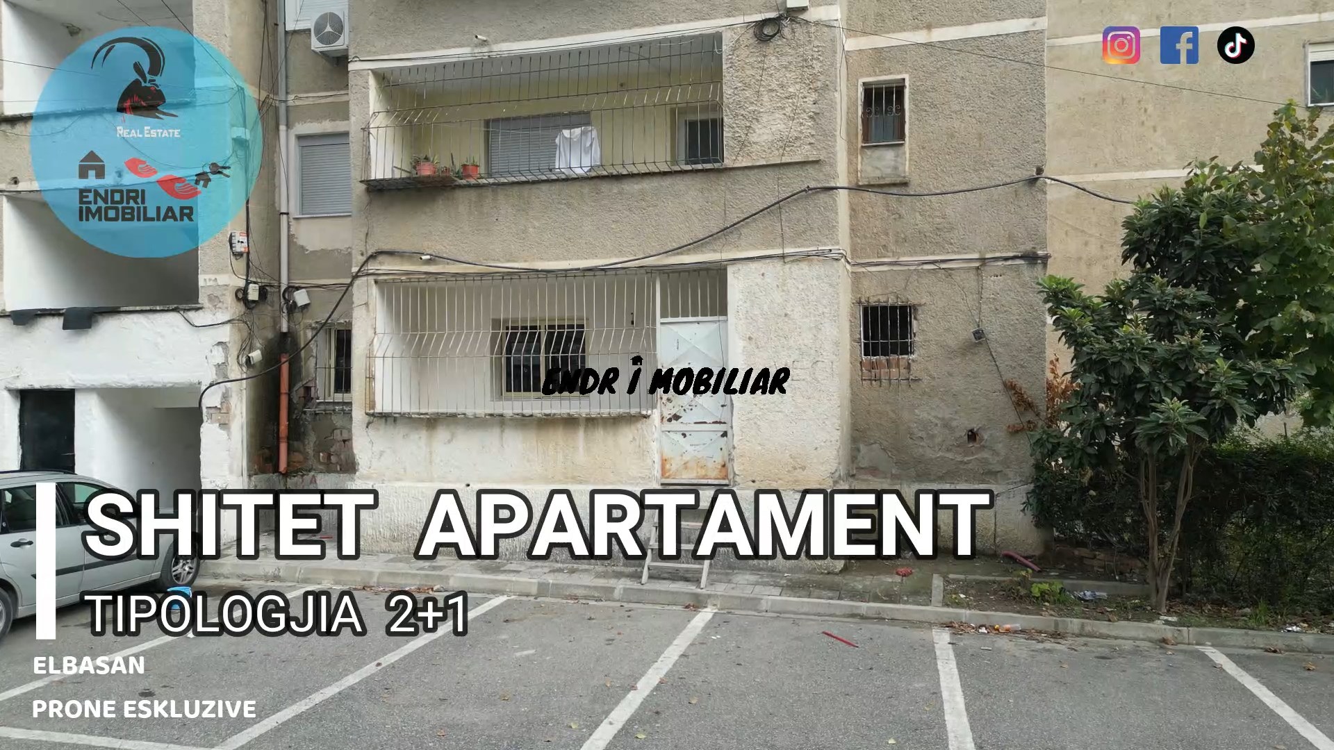 Shitet Apartament ne katin  e pare