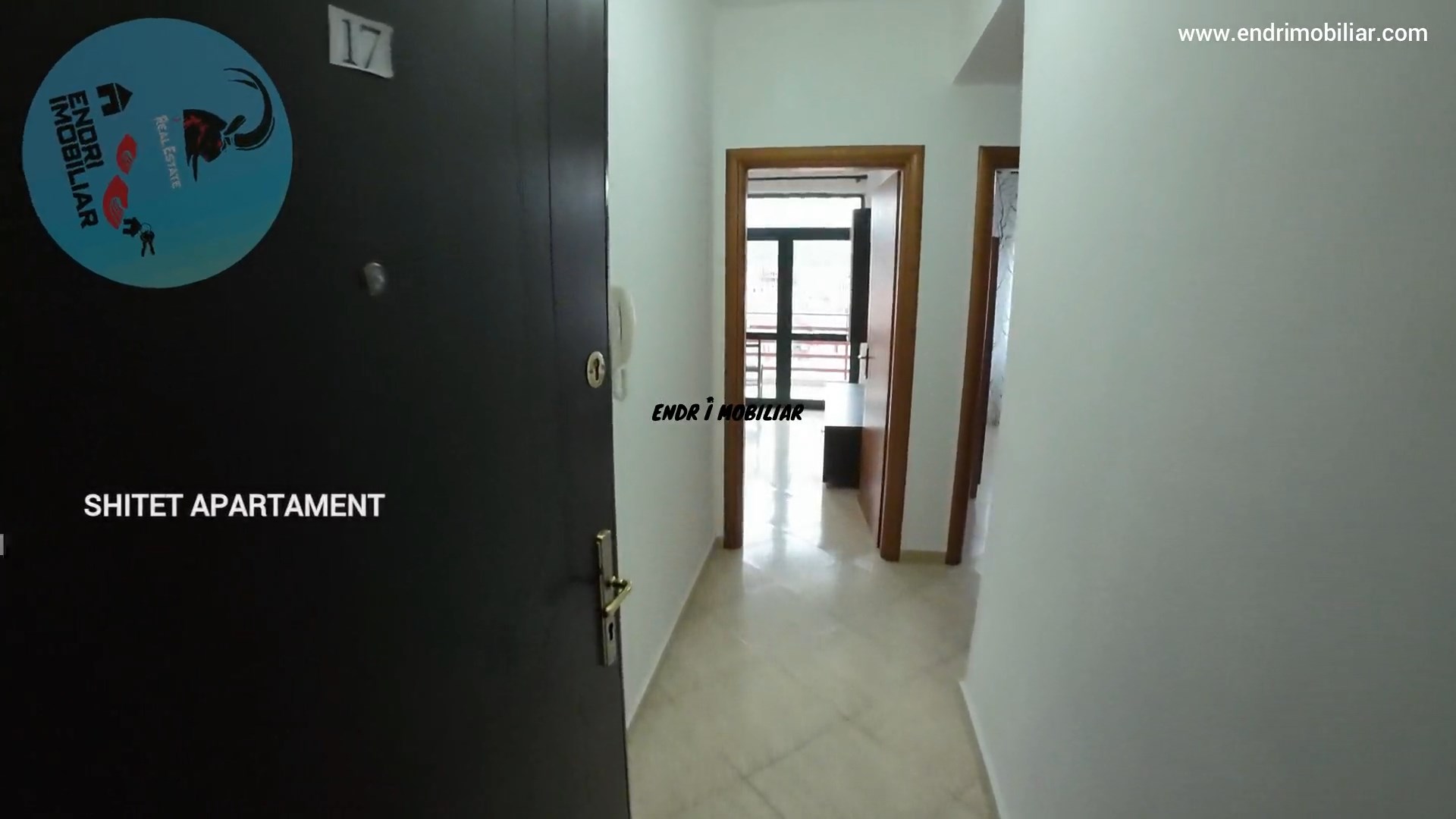 Shitet Apartament 1+1