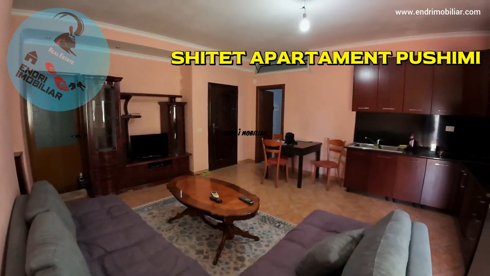 Shitet Apartament pushimi